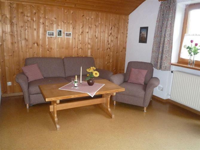 Haus Petra Und Toni Holzheu Appartement Bad Hindelang Buitenkant foto